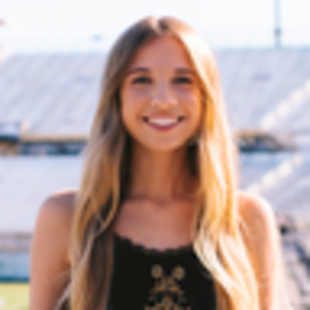 Meet your Posher, Liza